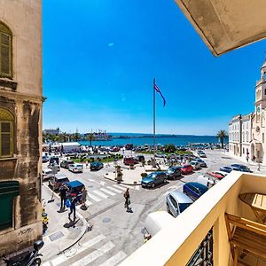Riva City Rooms