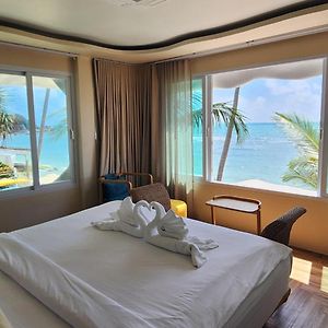 The Rock Samui Beachfront Villas - Sha Plus Hotel